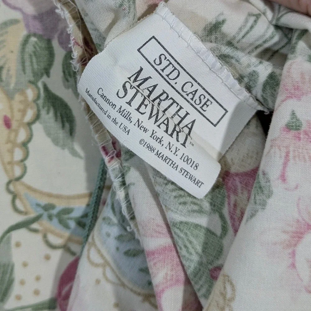Vintage 1988 Martha Stewart Floral Cottage‎ Ruffle Standard Pillowcase Set of 4